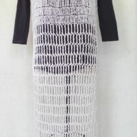 Robe-filet naturel fabriquée par Audrey Vary.